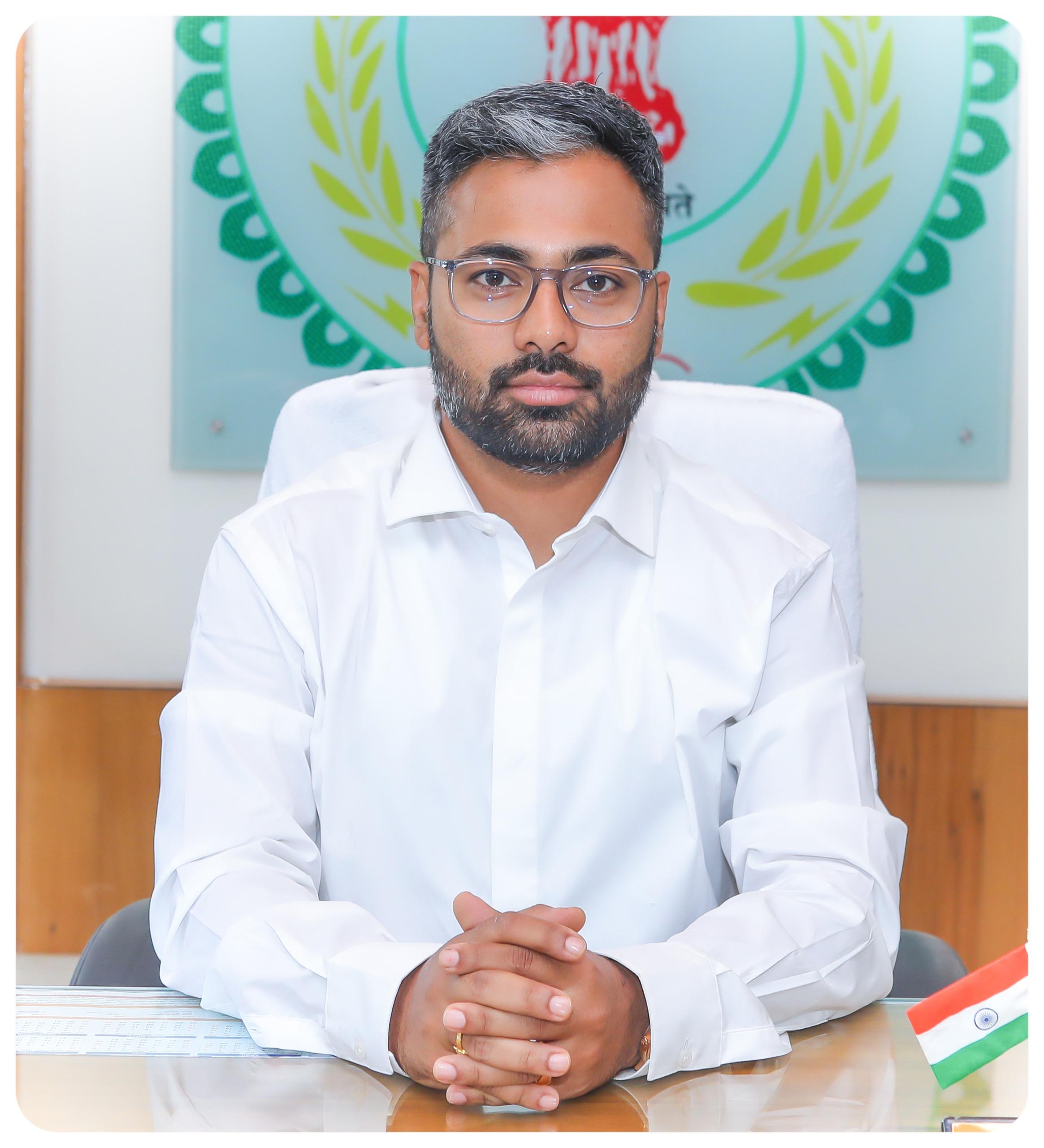 जिला कलेक्टर